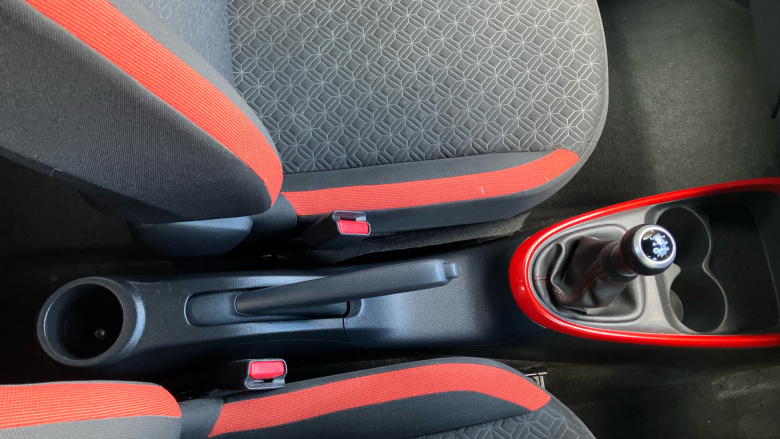 Toyota Aygo X 1.0 VVT-i Edge 5dr Petrol Hatchback